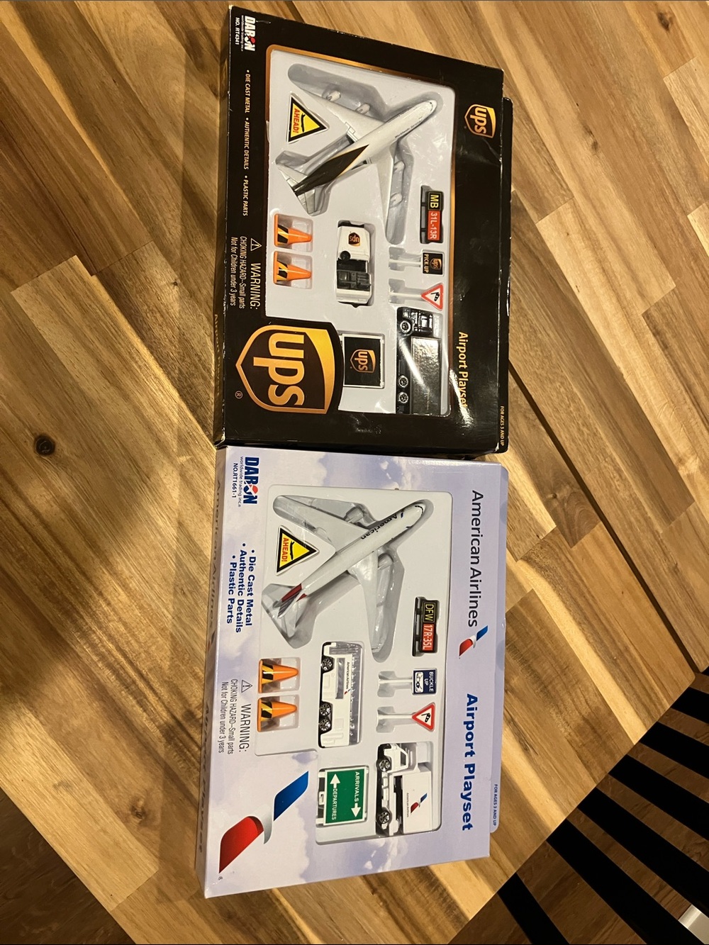 Daron Airport Playset Kids Toy Airplane Sets- White and Silver - UPS & American